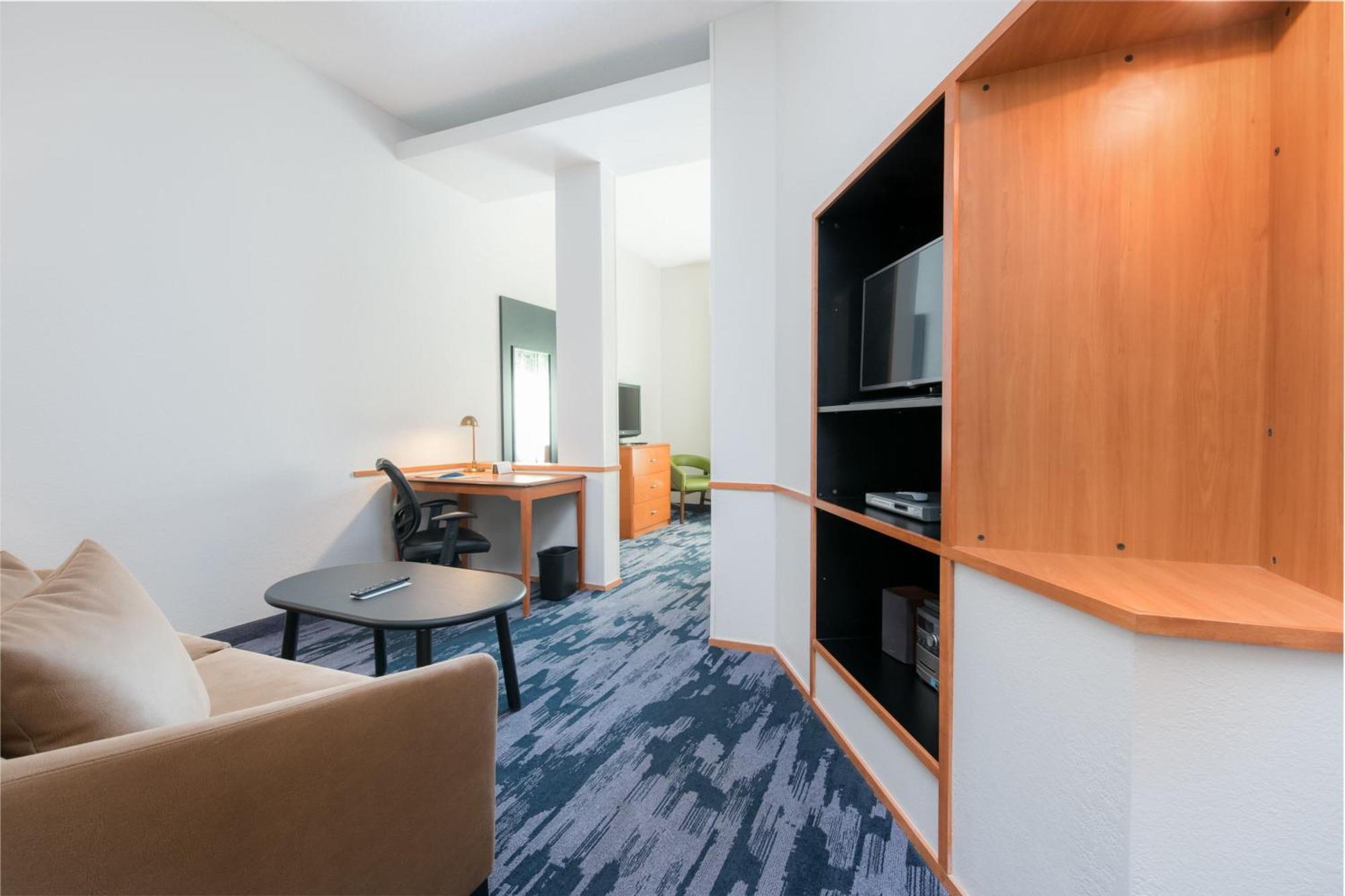 Fairfield Inn Suites Brunswick Extérieur photo