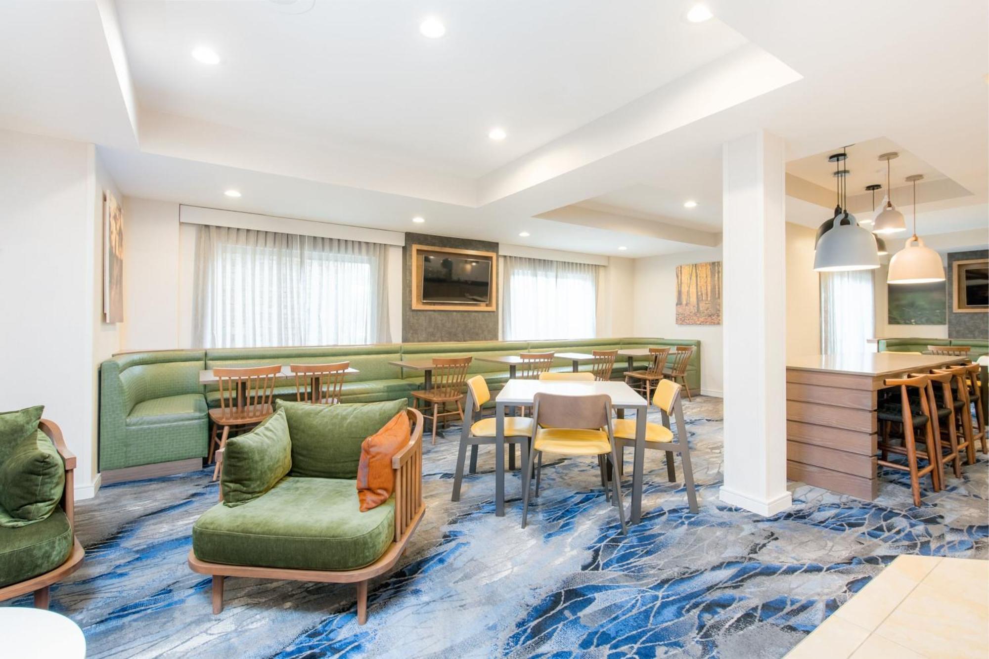 Fairfield Inn Suites Brunswick Extérieur photo